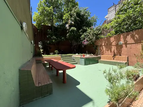 Dos Ambientes con Gran Jardin Propio! Casi Una Casa