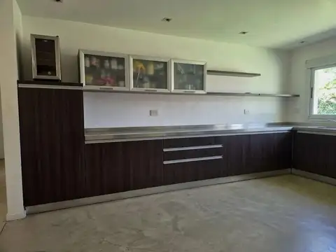 Casa en Venta en Highland Park Country Club, USD 440.000