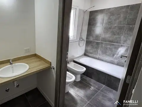VENTA departamento 3 amb a estrenar  . Villa La Angostura