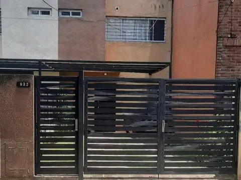 Depto Tipo Casa en Venta 14 años