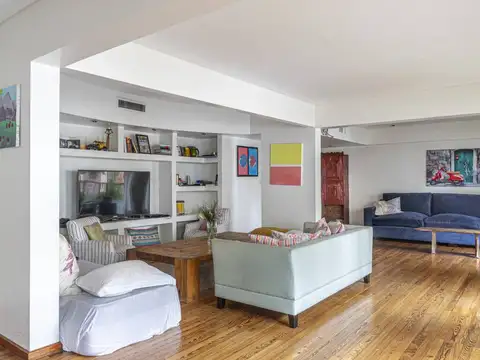 Departamento en Venta con 2 cocheras