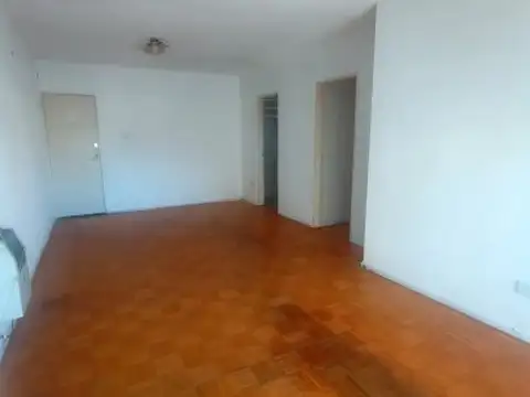 del Valle de Iberlucea 1318 , Piso 2