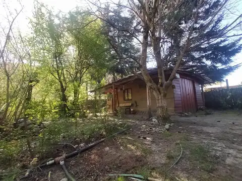 Edificio Comercial en venta - 6 Dormitorios 5 Baños - Cochera - 5900Mts2 - El Bolsón, Río Negro