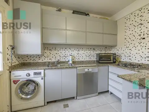 Casa 4 ambientes con 1 baño