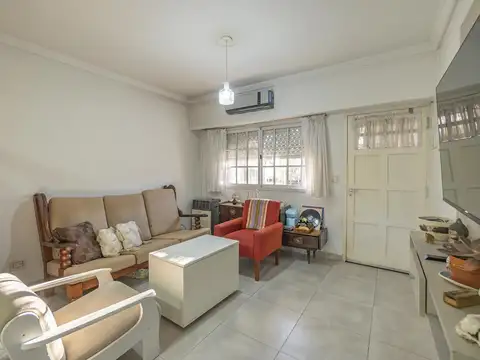 Casa en Venta en Burzaco, USD 89.000