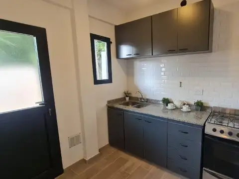 Departamento en Alquiler con 1 cocheras