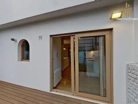 Casa 7 ambientes con 5 baños