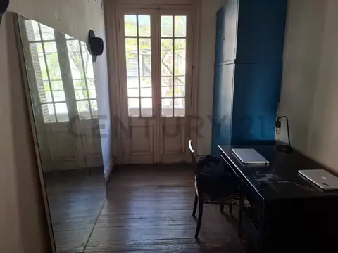 15 de noviembre de 1889 1700, Piso 0