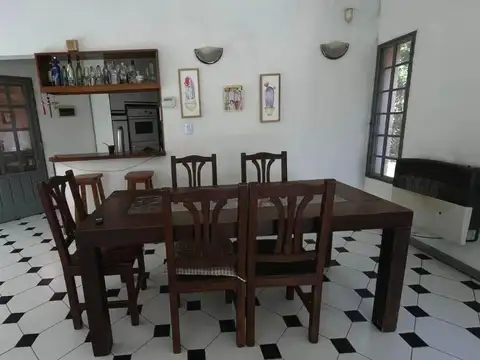 Casa en Venta al Este
