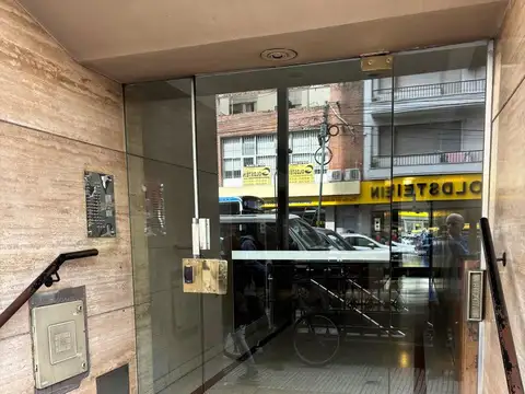 Av Corrientes al 4600