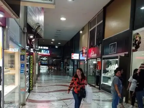 AV .CABILDO 2360  GALERIA RIO DE JANEIRO