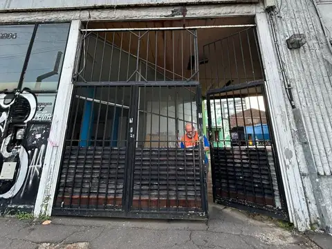 Local en Venta en Lanus Oeste, USD 800.000