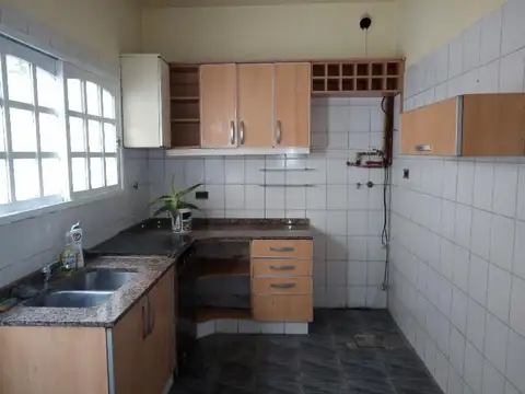 Depto Tipo Casa en Venta 45 años