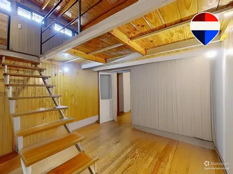 Casa en Venta con 1 cochera