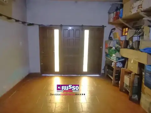 Casa en Venta con 1 cochera