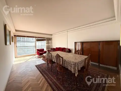 Piso de 4 ambientes mas dependencia de servicio 121 metros cuadrados - Balvanera