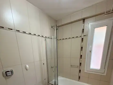 CASA RADA TILLY LOS LAGOS 2 DORM Y QUINCHO!