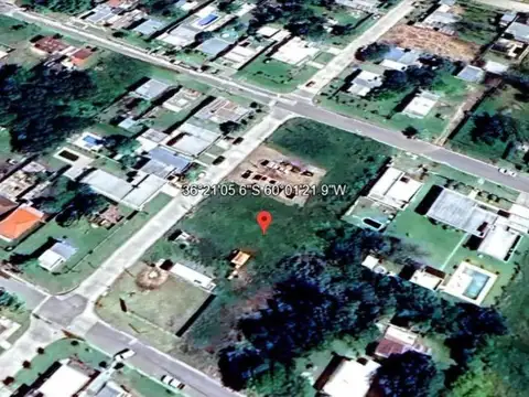 Bernardo Lesquerre e/ Adolfo Gómez y Bernardino Rivadavia