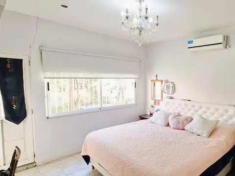 Casa en Venta en Parque Avellaneda, USD 165.000