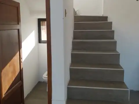 Casa en Venta con 5 cocheras