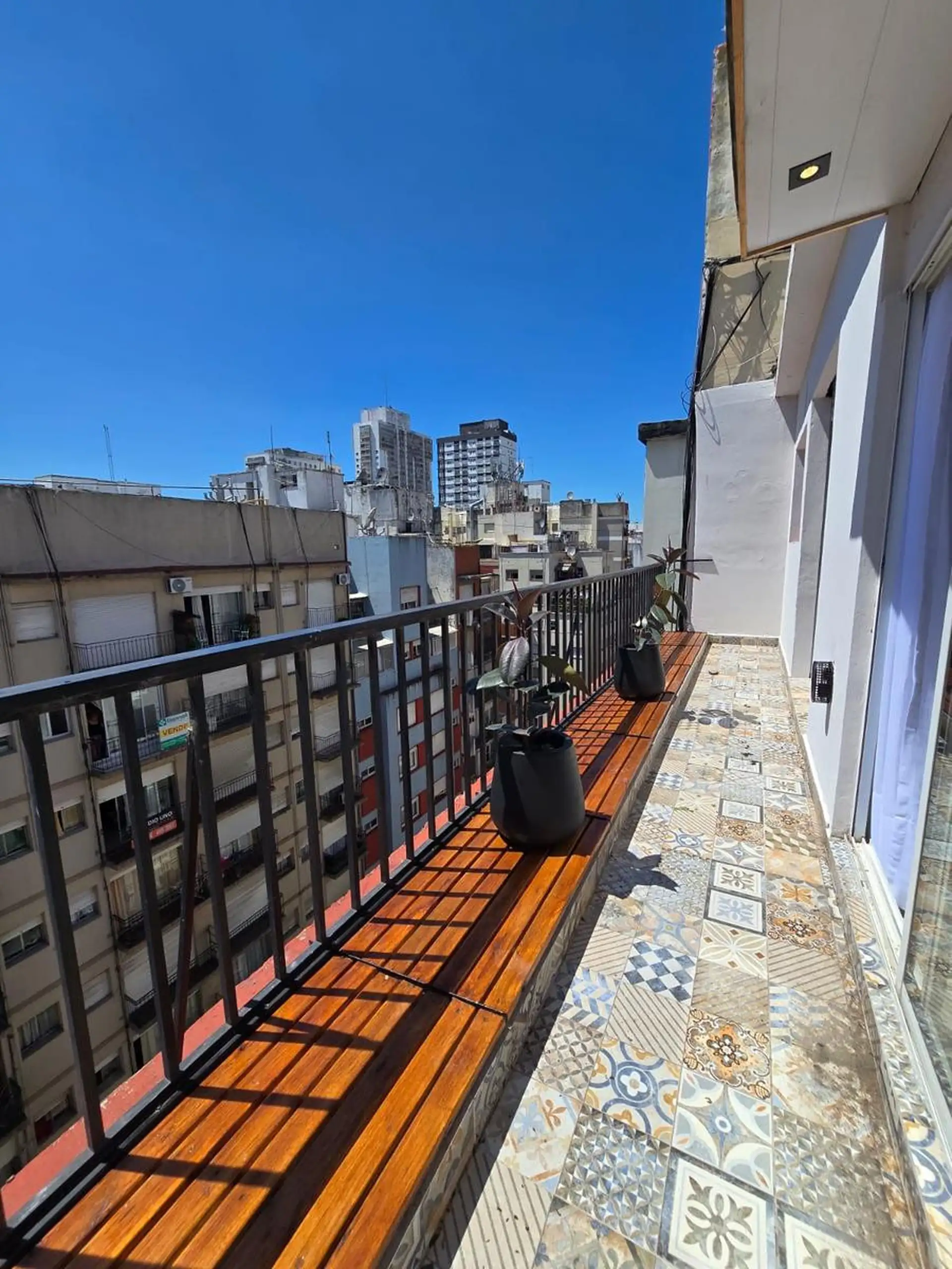 2 ambientes reciclado con balcón terraza