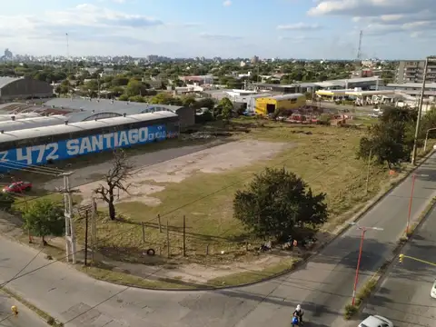 Venta de terreno av. solís y av. aguirre