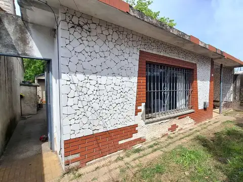 Juan José Castelli 2600
