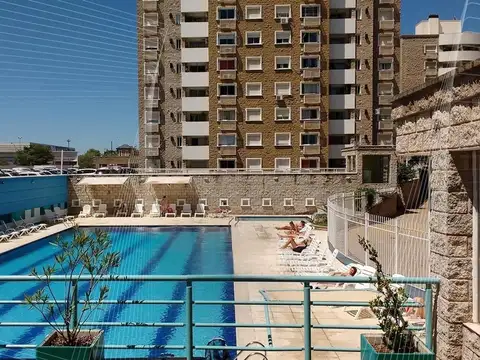 Duarte Quiros 4900, Piso 4