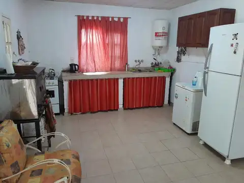 VENTA - QUINTA DE 2 DORMITORIOS - ARROYO LEYES