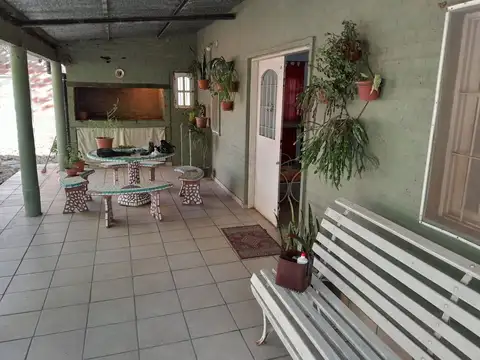 VENTA - QUINTA DE 2 DORMITORIOS - ARROYO LEYES
