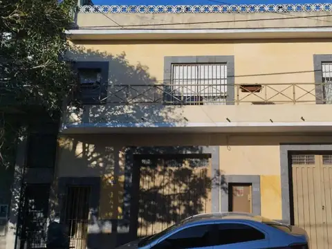 Excelente propiedad tipo block Depto + Galpon -Villla Bonich