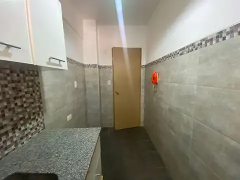 Departamento en Alquiler en Monte Castro, $ 520.000