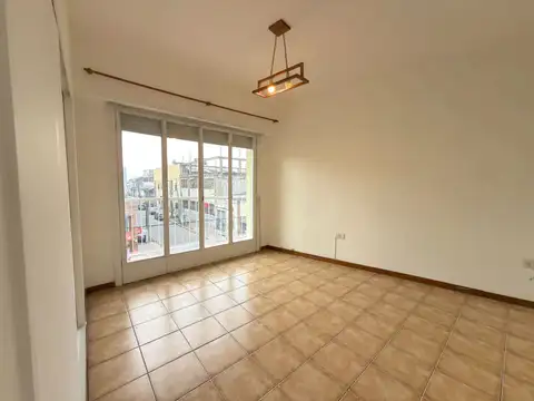 Departamento de 3 ambientes con balcon