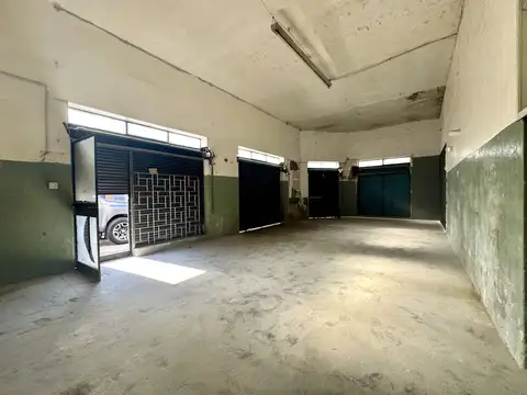 Local - Alquiler - Argentina, Tres de Febrero - Av San Martín 3914