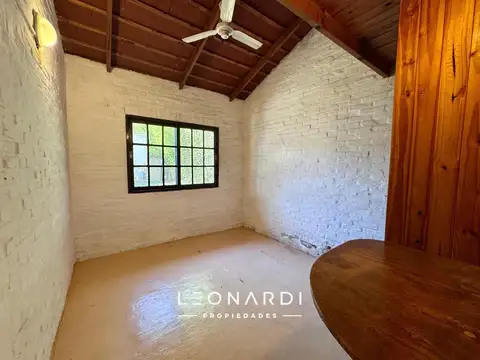 Casa en Venta con 1 cochera