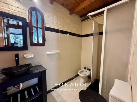 Casa 3 ambientes con 1 baño