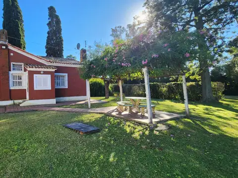 CASA SOBRE LOTE DE 6.000 MT2 Y BAJADA EXCLUSIVA AL RIO