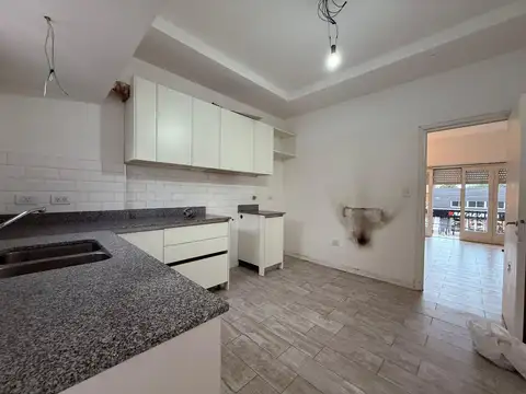 Avenida Colon e/ Don Bosco y Neuquén