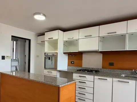 Departamento en Venta de 5 ambientes
