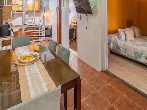 Casa 5 ambientes con 1 baño