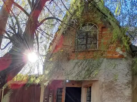 Depto Tipo Casa 3 ambientes con 1 baño