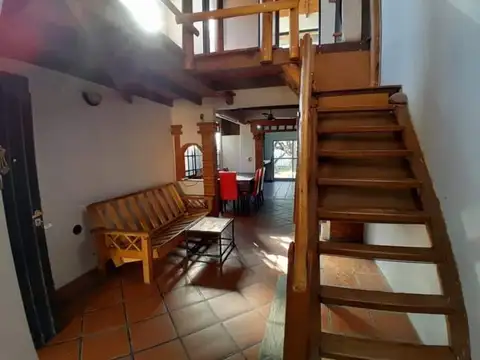 Depto Tipo Casa en Venta de 3 ambientes