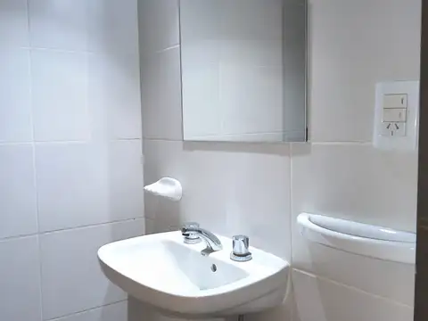 Oficina Monoambiente con 1 baño