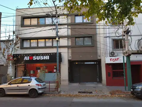 Venta Oficina Planta Baja Calle Tucumán Godoy Cruz