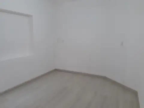 Depto Tipo Casa en Alquiler de 1 dormitorio