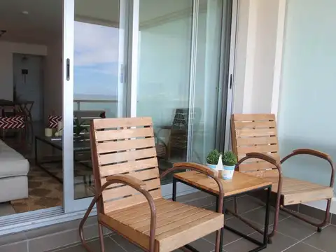 Departamento en Alquiler en Playa Brava, USD 1.100