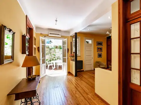 Depto Tipo Casa en Venta de 5 ambientes