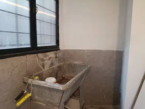 Depto Tipo Casa en Alquiler en Loma Hermosa, $ 450.000