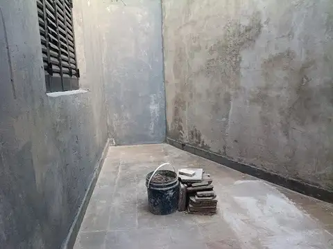 Depto Tipo Casa 2 ambientes con 1 baño