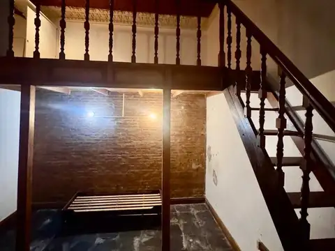 Depto Tipo Casa en Venta en Monserrat, USD 80.000